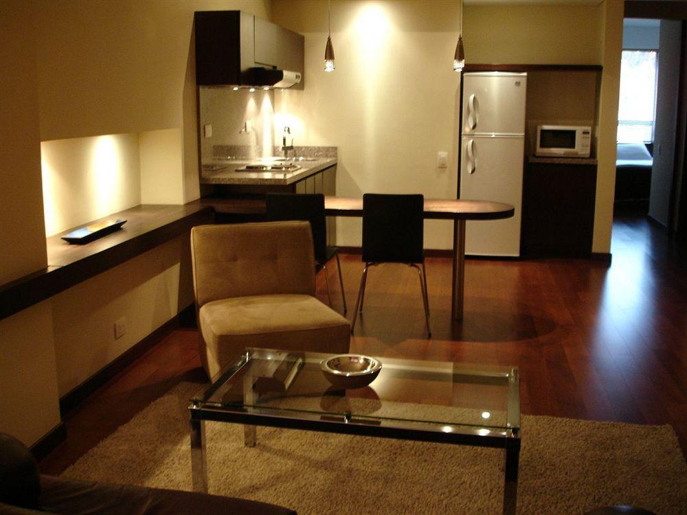 Nico Apartasuites Bogotá Kültér fotó