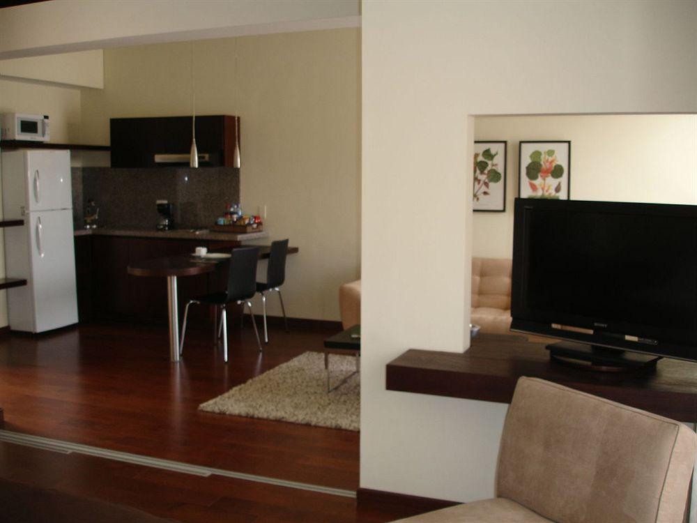Nico Apartasuites Bogotá Kültér fotó