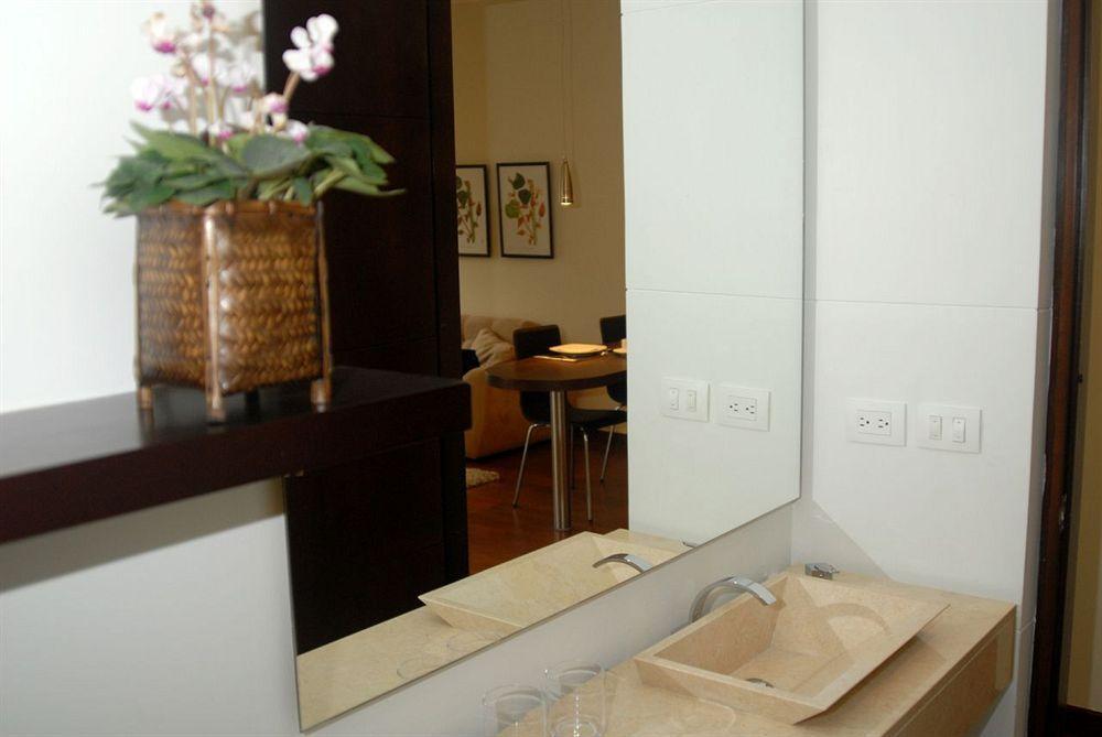 Nico Apartasuites Bogotá Kültér fotó