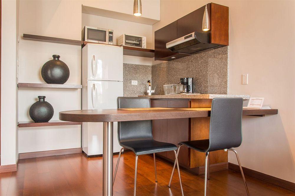 Nico Apartasuites Bogotá Kültér fotó